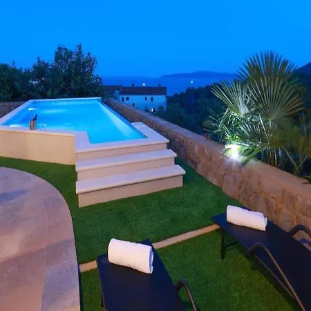 Vita,free Wifi,nearby Sea أوباتيا