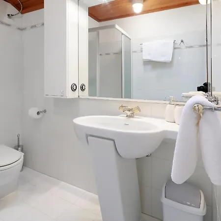 Vita,free Wifi,nearby Sea Villa *