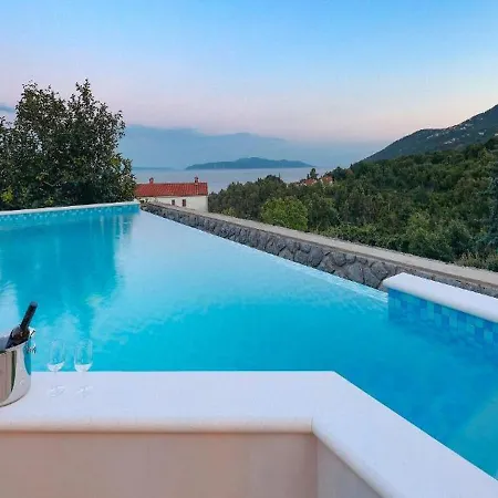 Villa Vita,free Wifi,nearby Sea Abbázia
