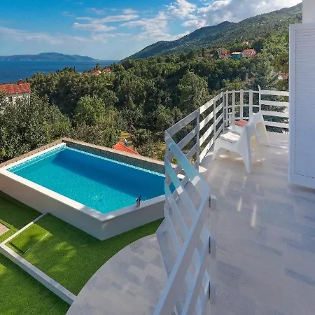 Villa Vita,free Wifi,nearby Sea Abbázia