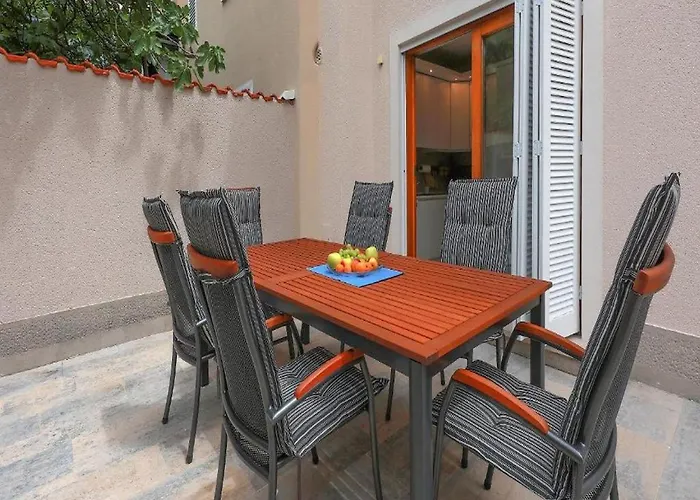 Vita,free Wifi,nearby Sea Vila *